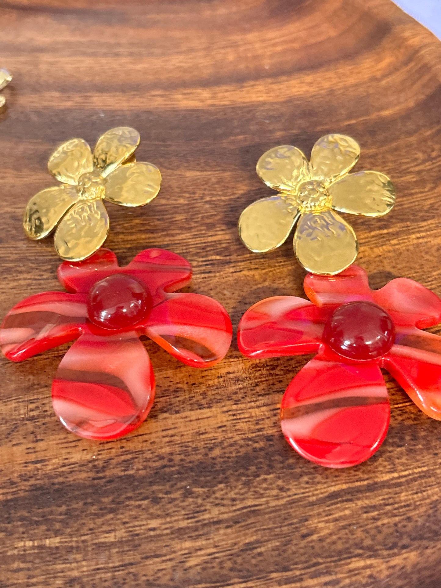 DAISY RED EARRINGS S/S