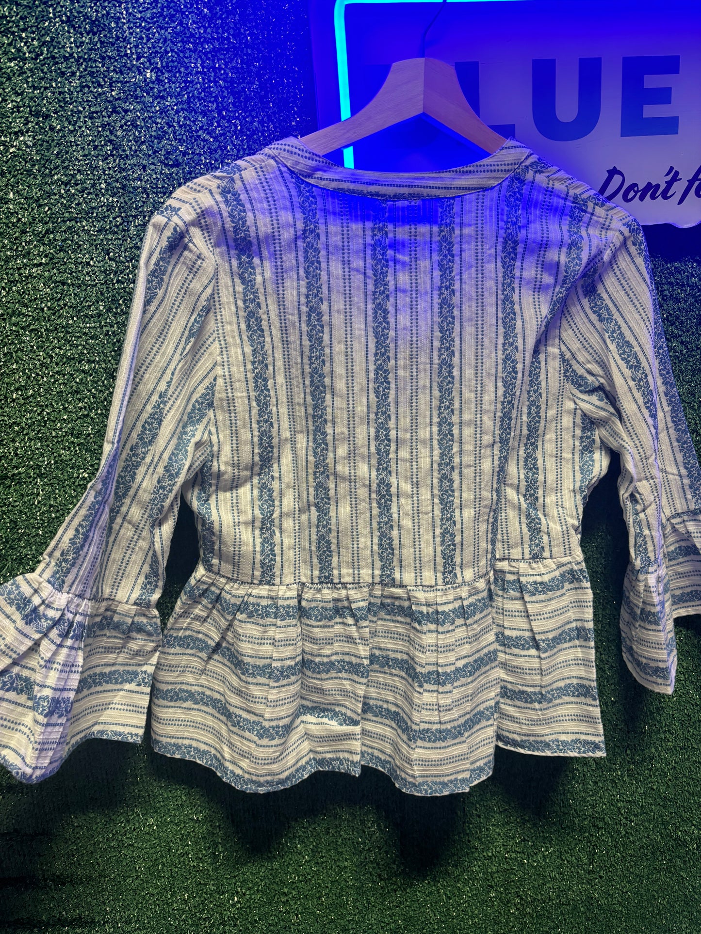 Celeste top