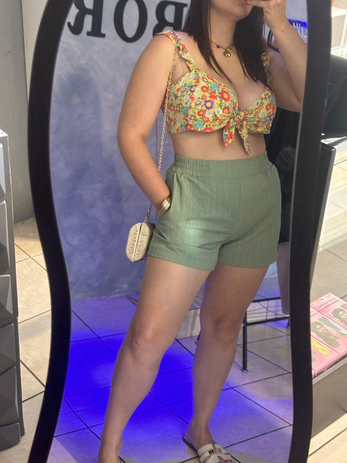 OLIVE SHORT
