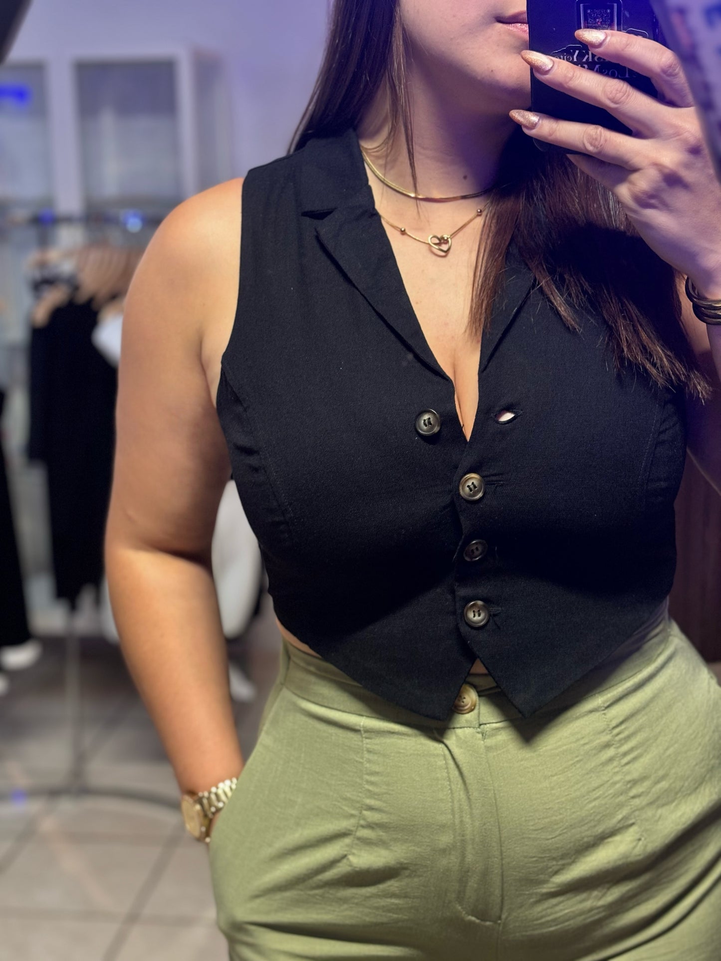BLACK VEST