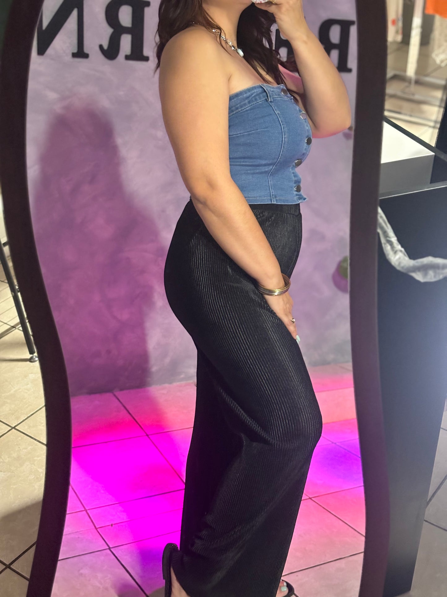 BLACK TEXTURED PANTS