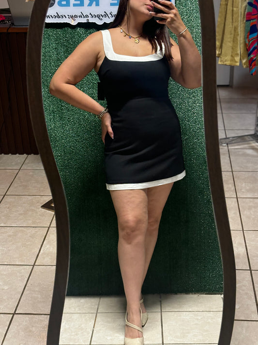 TRIM SLEEVELESS MINI DRESS