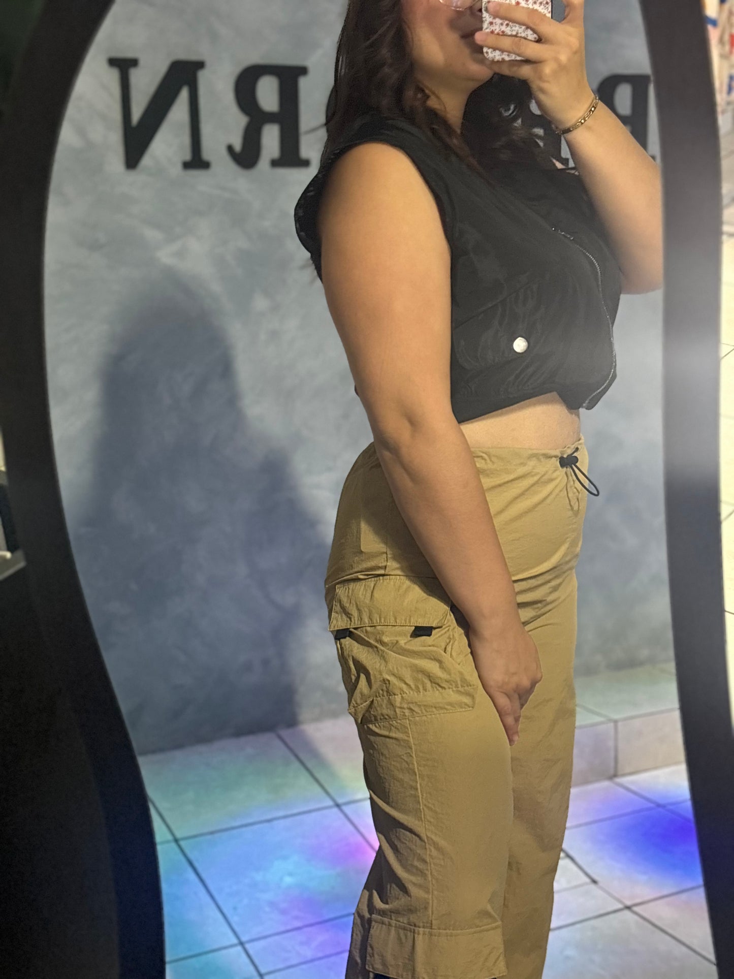 KHAKI PARACHUTES