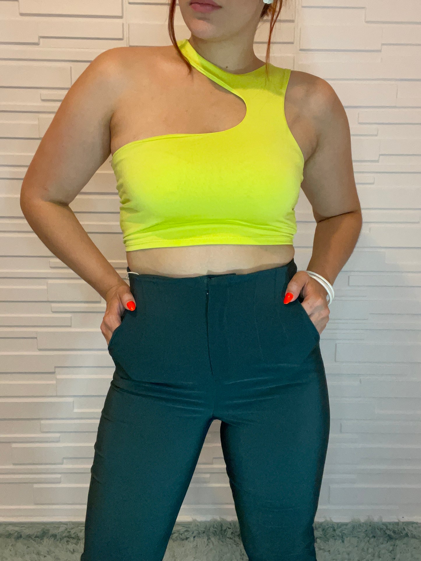 LIME CROP TOP